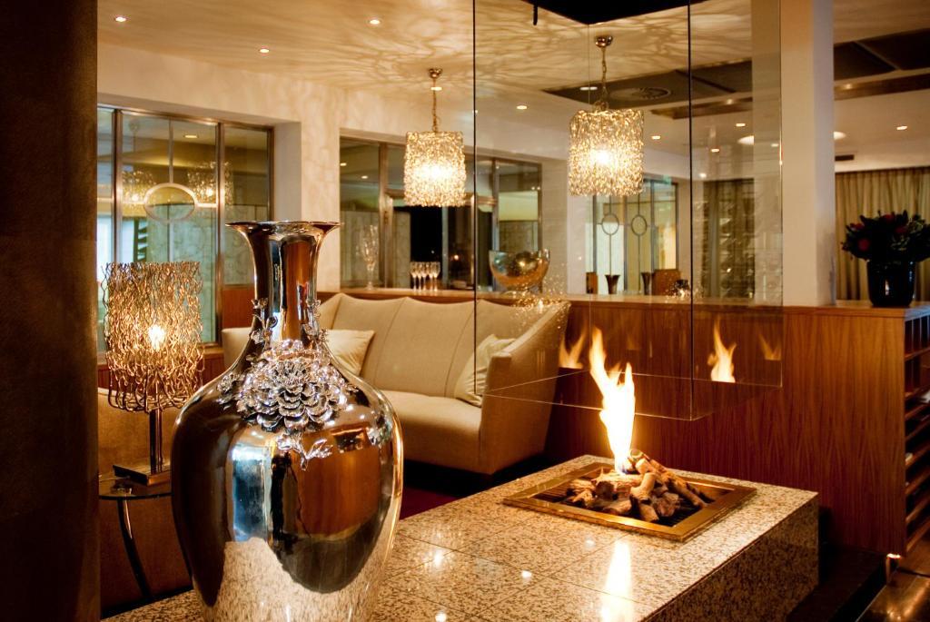 Fletcher Hotel-Restaurant Oud London ไซสท์ ภายนอก รูปภาพ